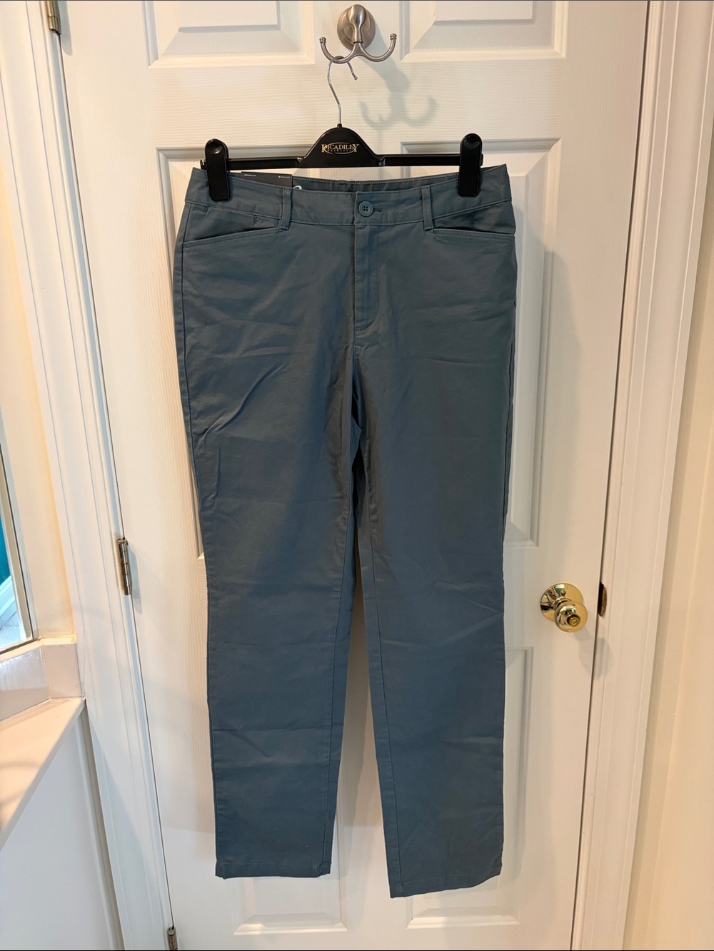 Eddie Bauer Women’s Chinos Curvy/Straight 10Tall